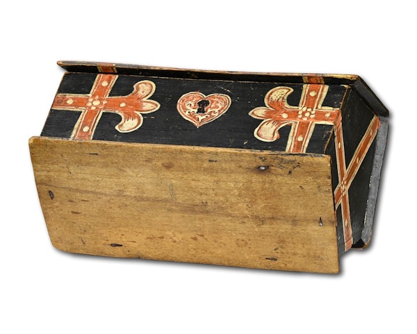 Miniature painted beech casket dated 1596. German, late 16th century. - image 4