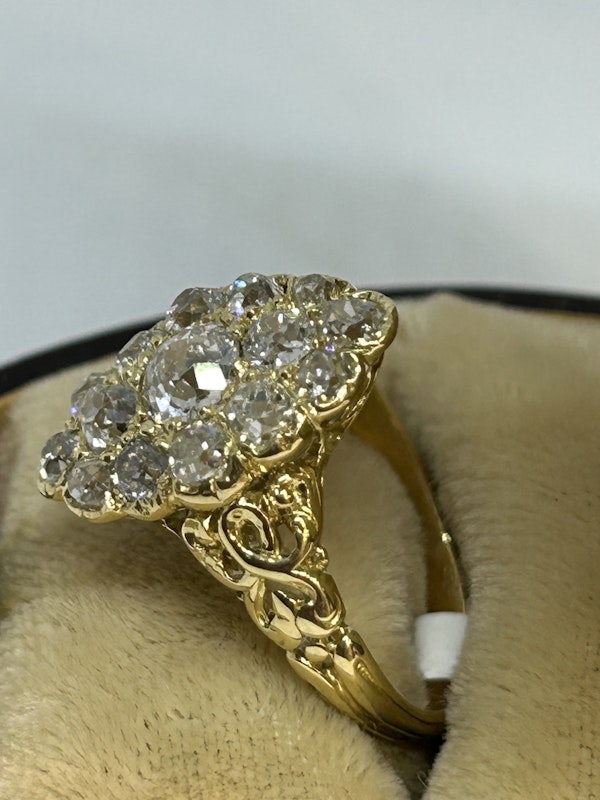 Sweet Victorian French 18ct gold diamond ring at Deco&Vintage Ltd - image 3