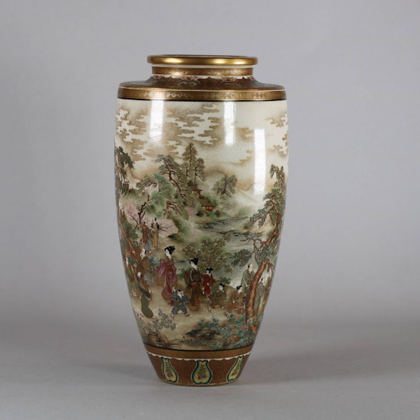 Extremely fine Japanese Satsuma earthenware vase by Okamoto Ryozan, Meiji (1868-1912) - image 3