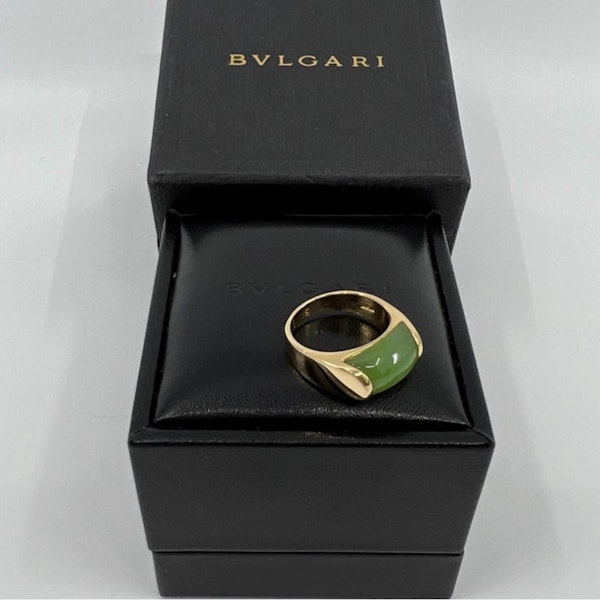 A Bvlgari Green Jade Tronchetto ring - image 2