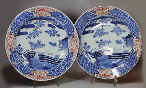 A pair of Japanese Imari dishes, 18th century - image 2