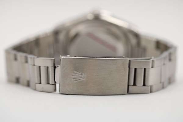 Rolex Oyster Perpetual Date 15200 - image 8