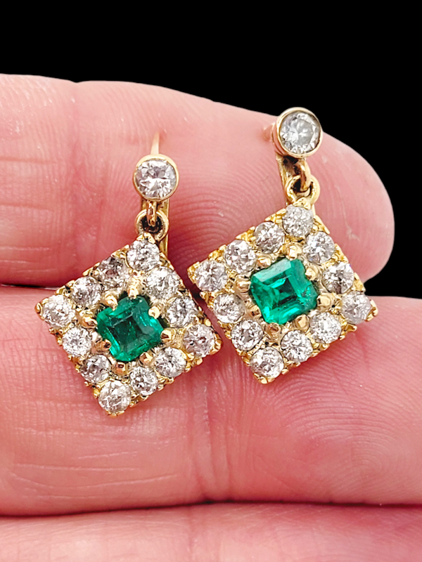 Emerald and diamond earrings SKU: 7074 DBGEMS - image 2