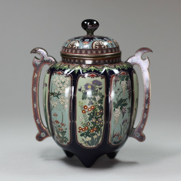A fine silver-wired Japanese cloisonné eight-lobed twin-handled koro and cover, Meiji period - image 2