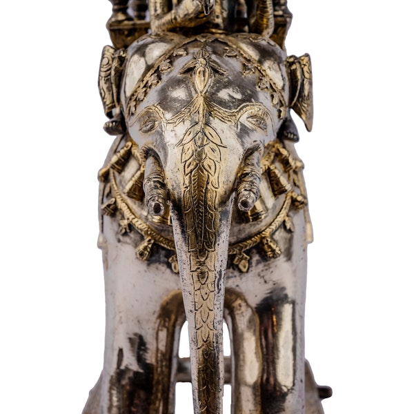 A fine and rare early 19th century Indian silver and parcel gilt elephant toy. - image 8