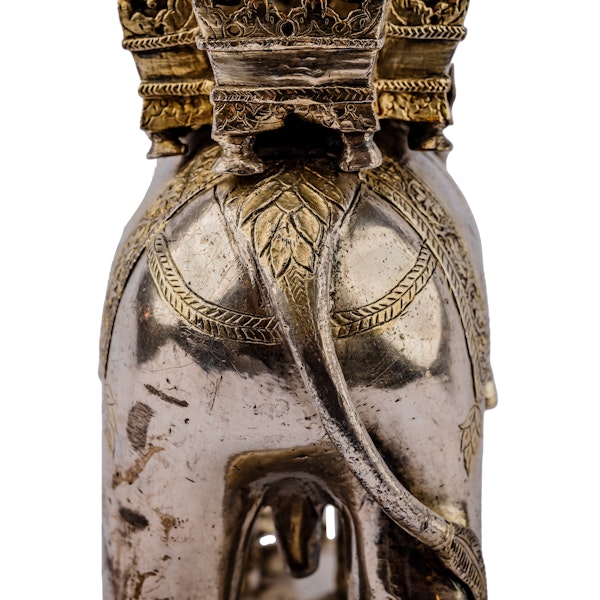 A fine and rare early 19th century Indian silver and parcel gilt elephant toy. - image 10
