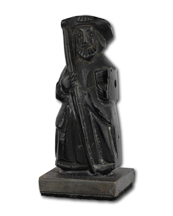 Jet figure of Saint James the Greater. Santiago de Compostela, 15-16th century. - image 1