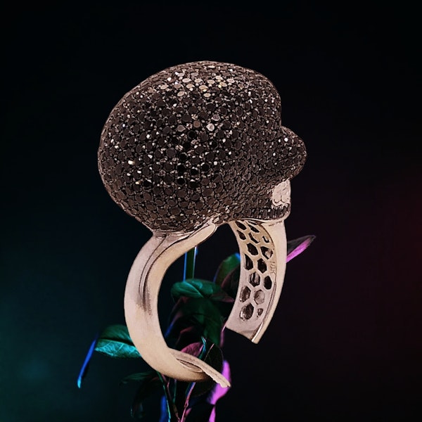 Stunning Black Diamond Skull Ring - image 4