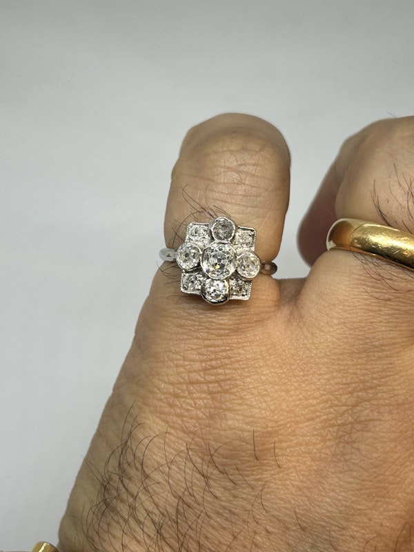 Lovely Art Deco diamond platinum ring at Deco&Vintage Ltd - image 5
