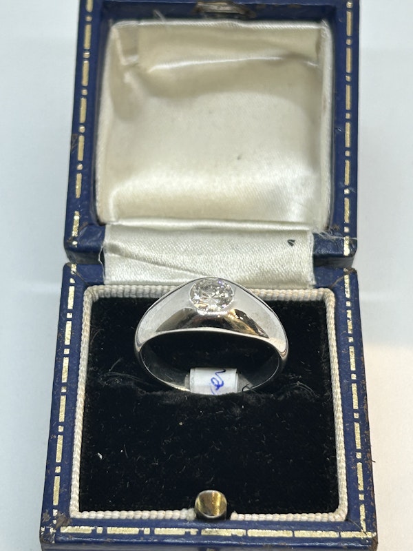 Lovely single stone Art Deco diamond ring at Deco&Vintage Ltd - image 2