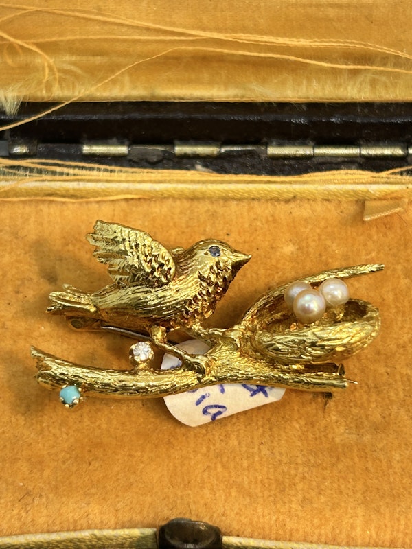 Lovely and cute Vintage English bird brooch at Deco&Vintage Ltd - image 2