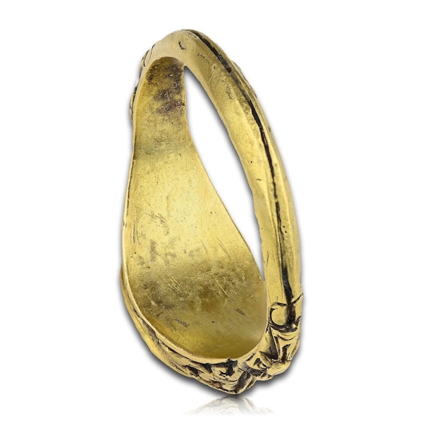 Important gold ring belonging to an early Christian. Roman, 3rd - 4th century AD - image 3