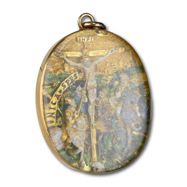 Renaissance gold & enamel relief of the crucifixion. South German, 16th century. - image 7