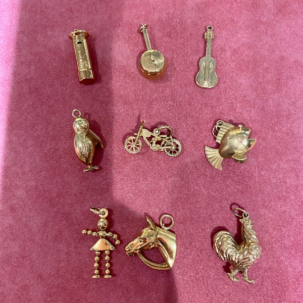 (1st) Charms in 9ct, 14ct & 18ct Gold date Vintage , Lilly's Attic since 2001 - image 10
