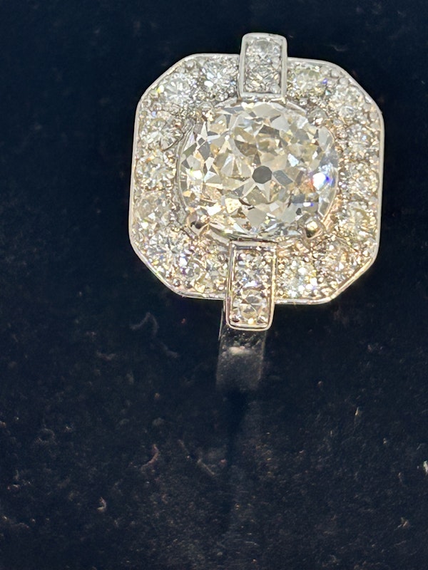 Lovely 2.16ct old mine cut diamond ring at Deco&Vintage Ltd - image 4