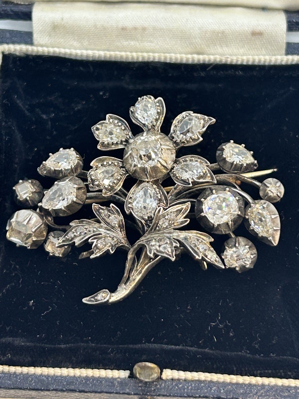 Lovely Victorian diamond brooch at Deco&Vintage Ltd - image 2