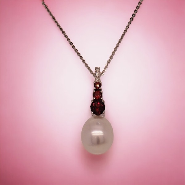 South Sea Baroque Pearl Drop Pendant. - image 1