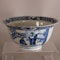 Chinese blue and white klapmutz bowl, Kangxi (1662-1722) - image 7