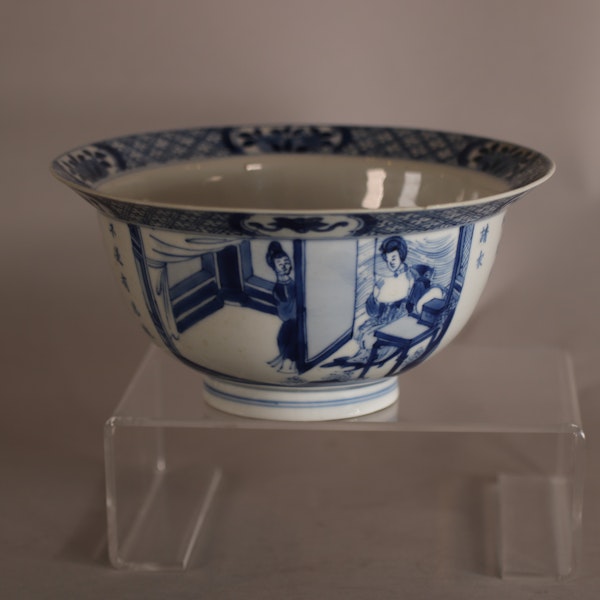 Chinese blue and white klapmutz bowl, Kangxi (1662-1722) - image 6