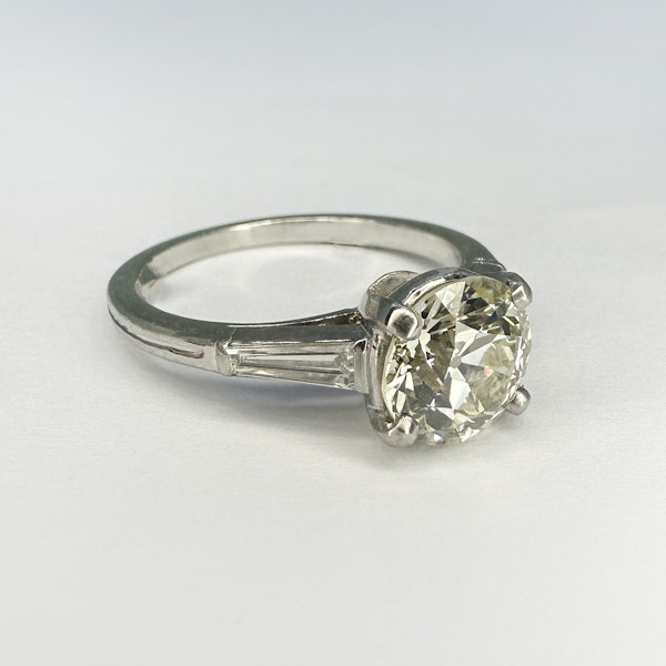 Diamond Engagement Ring 2.5ct Single Stone. CHIQUE to ANTIQUE STAND 375 - image 2