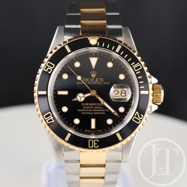 Rolex Submariner Date 16613 Black 1995 Steel and Gold - image 2