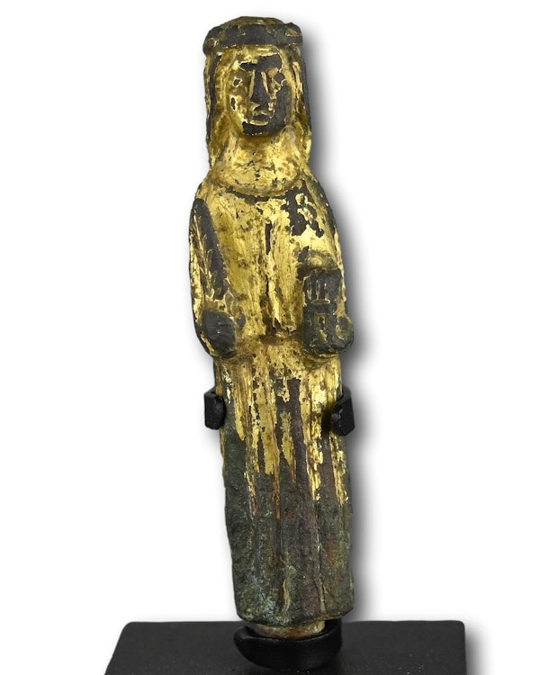 Small gilt bronze figure of Saint Catherine of Alexandria. English, 15th century - image 1