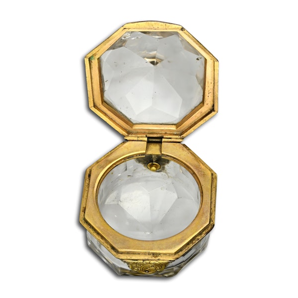 Gilt metal mounted rock crystal pocket watch case. Probably French, 18th century - image 8