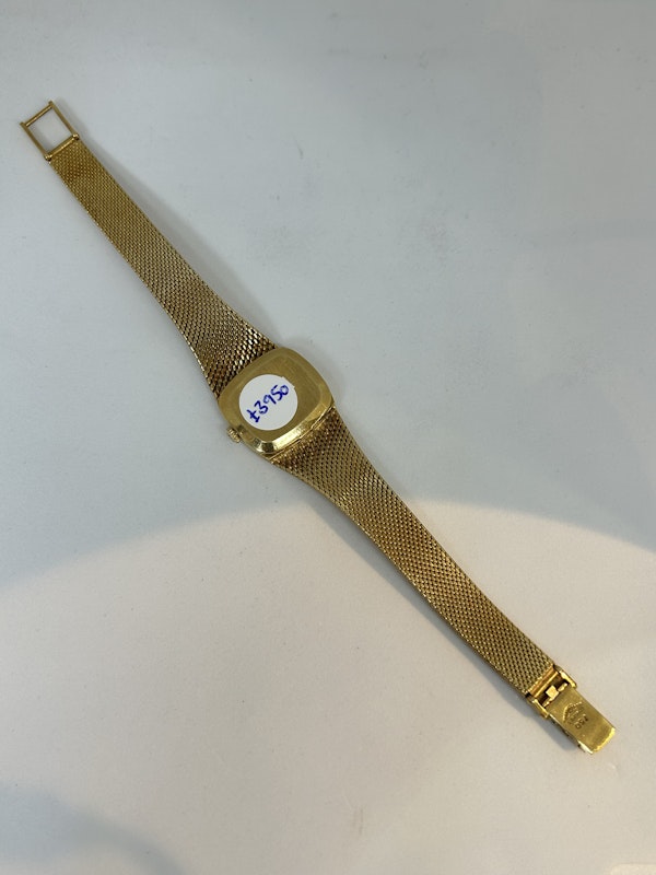 Lovely Vintage Longines 18ct gold lady’s wristwatch at Deco&Vintage Ltd - image 3