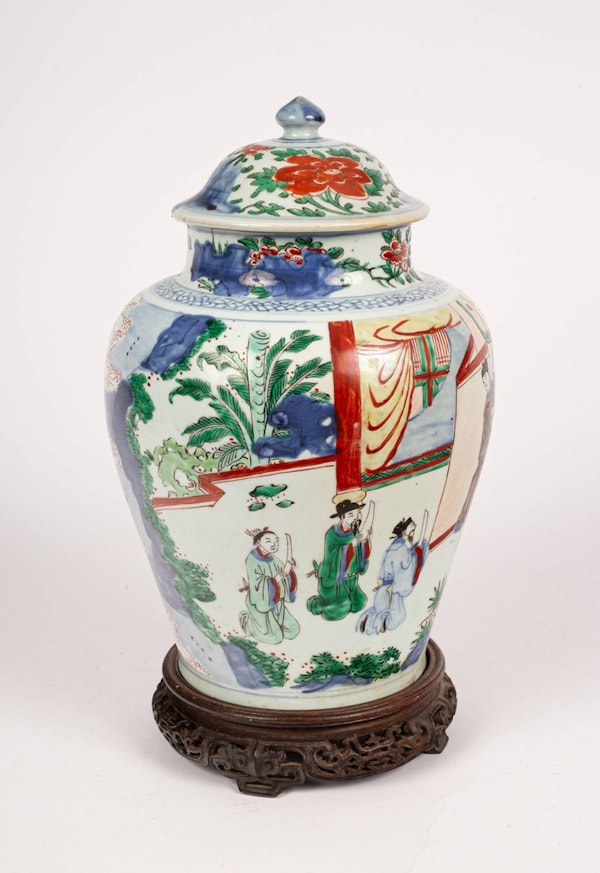 A wucai baluster jar and cover, Shunzhi period (1644-1661) - image 1