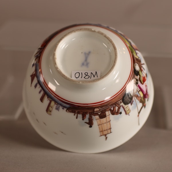 Meissen teabowl, circa 1740 - image 2