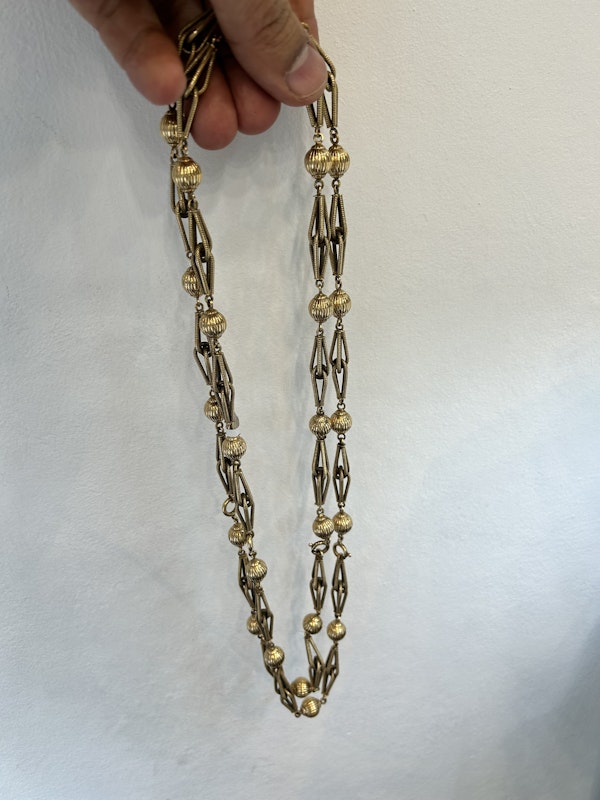 Beautiful Vintage 18ct gold long chain at Deco&Vintage Ltd - image 2