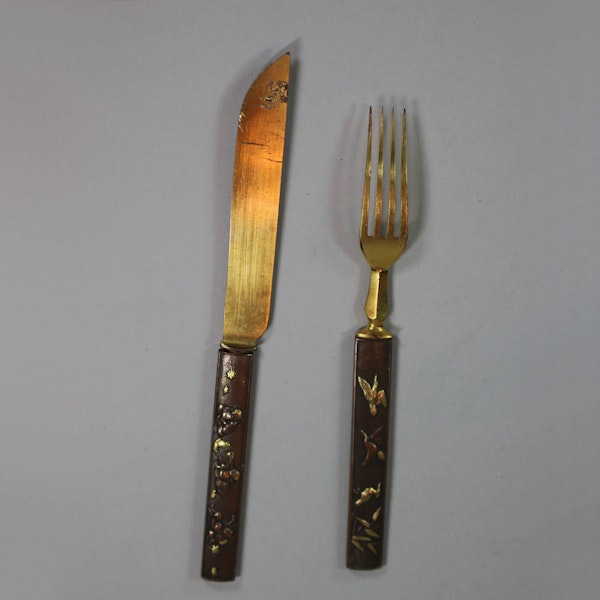Set of six Japanese gilt-steel knives and forks with kozuka handles, circa 1880 - image 2