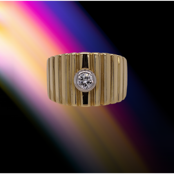 Vintage Italian Gold and Diamond Ring. - image 1