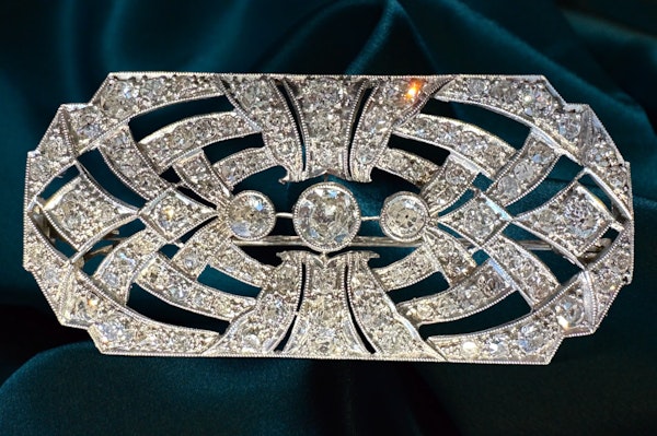 A Fine Art-Deco Diamond Brooch  -  Michael Marks - image 3