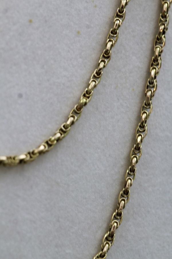 A very fine 9 carat Yellow Gold Long Guard Chain. English Circa 1890. - image 5