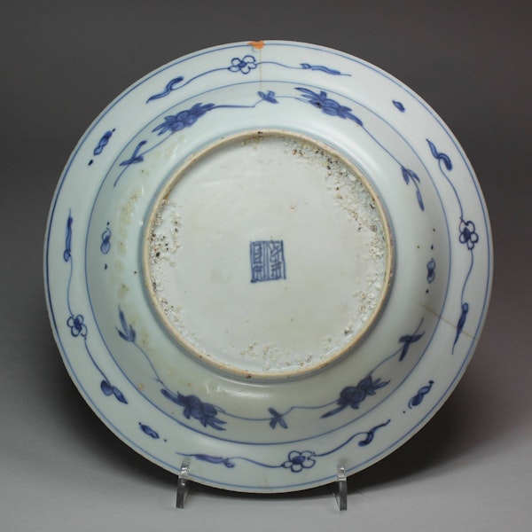 Chinese blue and white dish, Wanli (1573-1619) - image 2