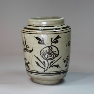 Chinese Cizhou straight-sided jar, Southern Song Dynasty (1127-1279)