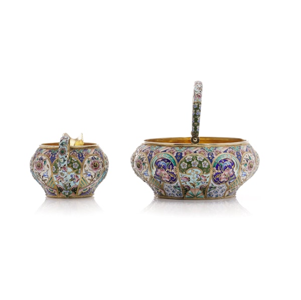 Antique Russian silver gilt and shaded enamel sugar basket and creamer, Moscow, circa 1910 - image 2