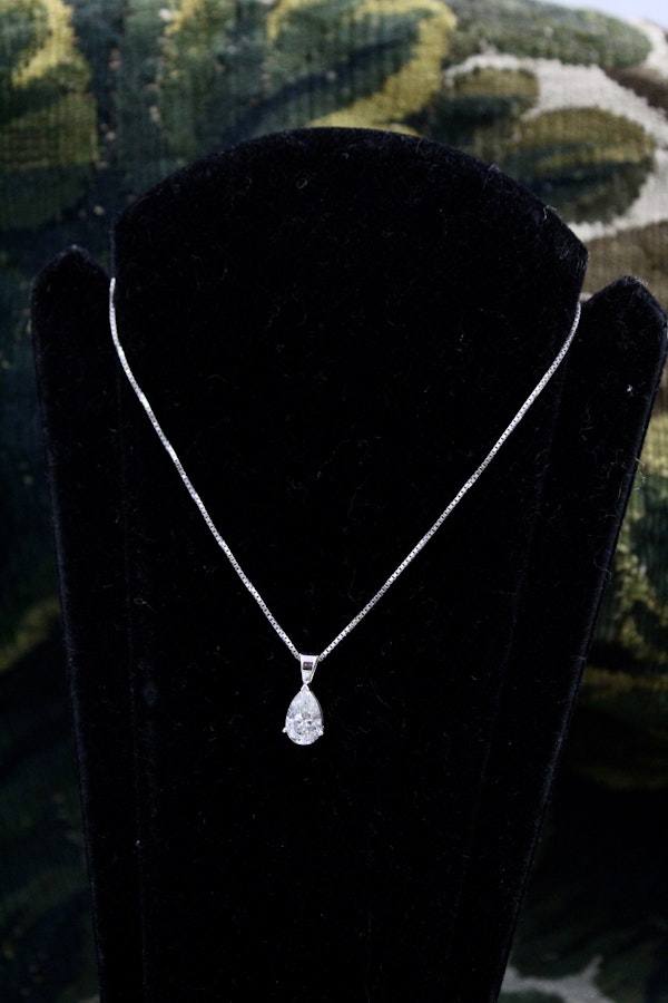 A very fine Pear Shaped  Diamond Pendant, independently assessed as being of 1.81 Carats (weighed), G Colour and SI Clarity, on an 18 Carat (marked) White Gold Chain. - image 3