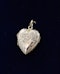 A fine heart shaped 15 carat (Hallmarked), Yellow Gold Heart Shaped Locket. - image 3