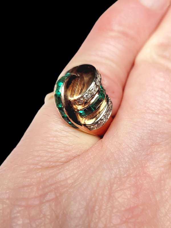 Stylish emerald and diamond 1930's Tank ring SKU: 7275 DBGEMS - image 3