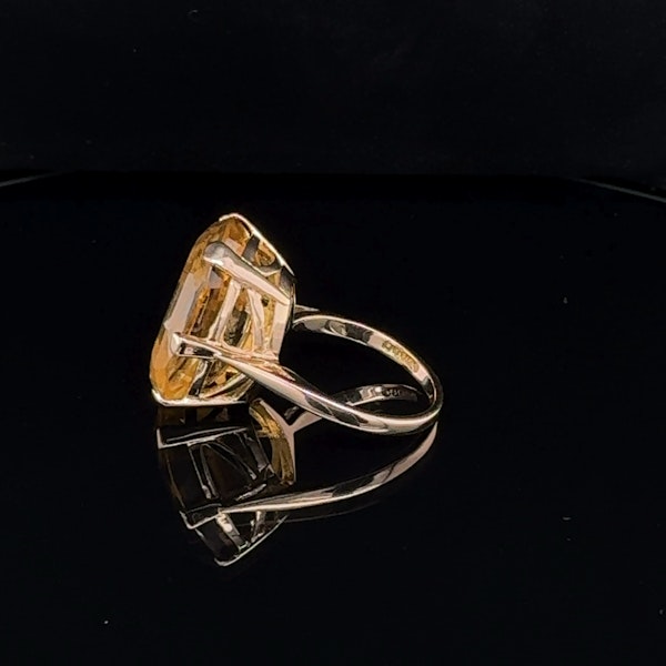 1960's Gold Oval Citrine Ring - image 4