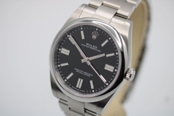 ROLEX Oyster Perpetual 124300 2023 - image 10