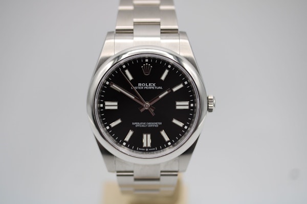 ROLEX Oyster Perpetual 124300 2023 - image 8