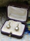 A very fine pair of 1.40 Carats Diamond Drop Earrings set in 15 Carat Yellow Gold, English, Circa 1905 - image 2