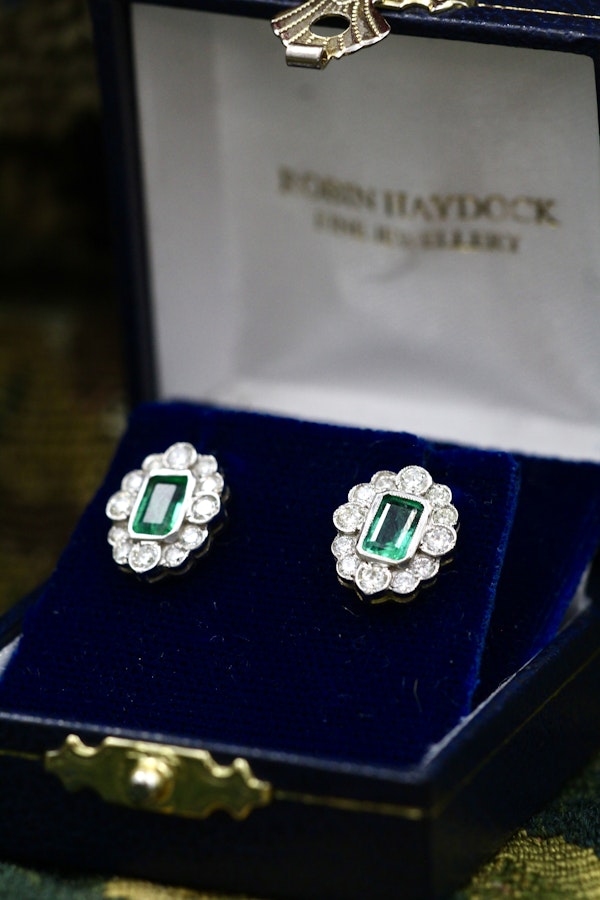 A fine pair of Oval Emerald & Diamond, 18 ct White & Yellow Gold (stamped 750) Cluster Earrings. Pre-owned - image 1