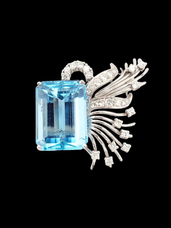 Fine Aquamarine and diamond vintage brooch SKU: 7346 DBGEMS - image 4
