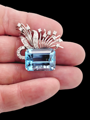 Fine Aquamarine and diamond vintage brooch SKU: 7346 DBGEMS
