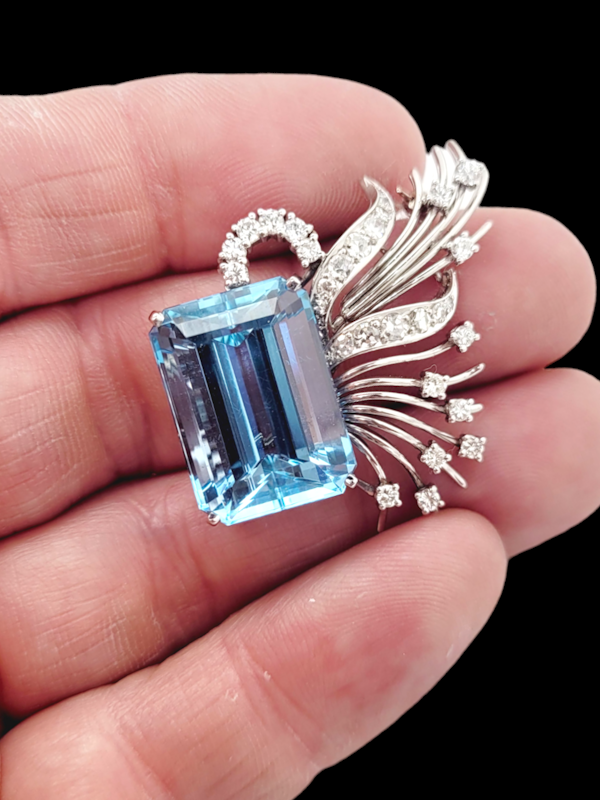 Fine Aquamarine and diamond vintage brooch SKU: 7346 DBGEMS - image 3