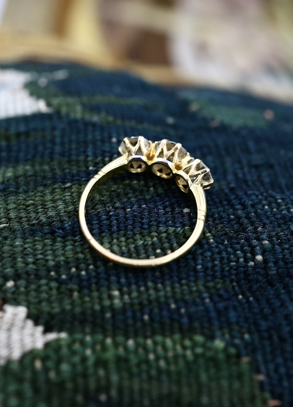 18ct Yellow Gold  Diamond Three Stone Ring Circa 1900 - image 4